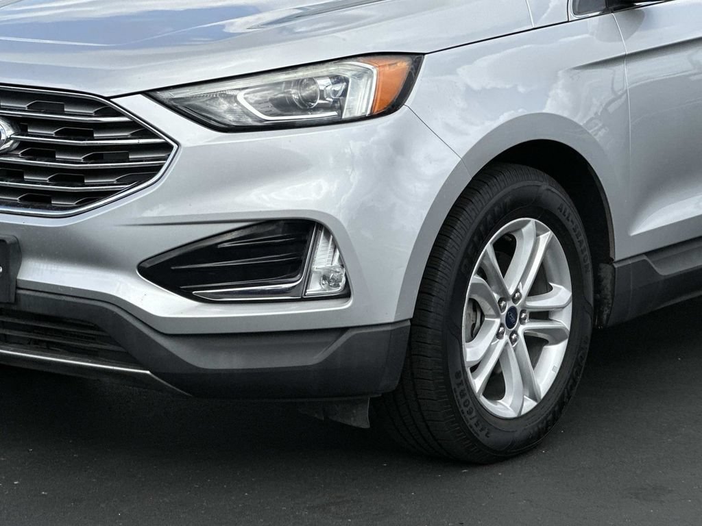 Used 2019 Ford Edge SEL w/ Equipment Group 201A FWD image 8