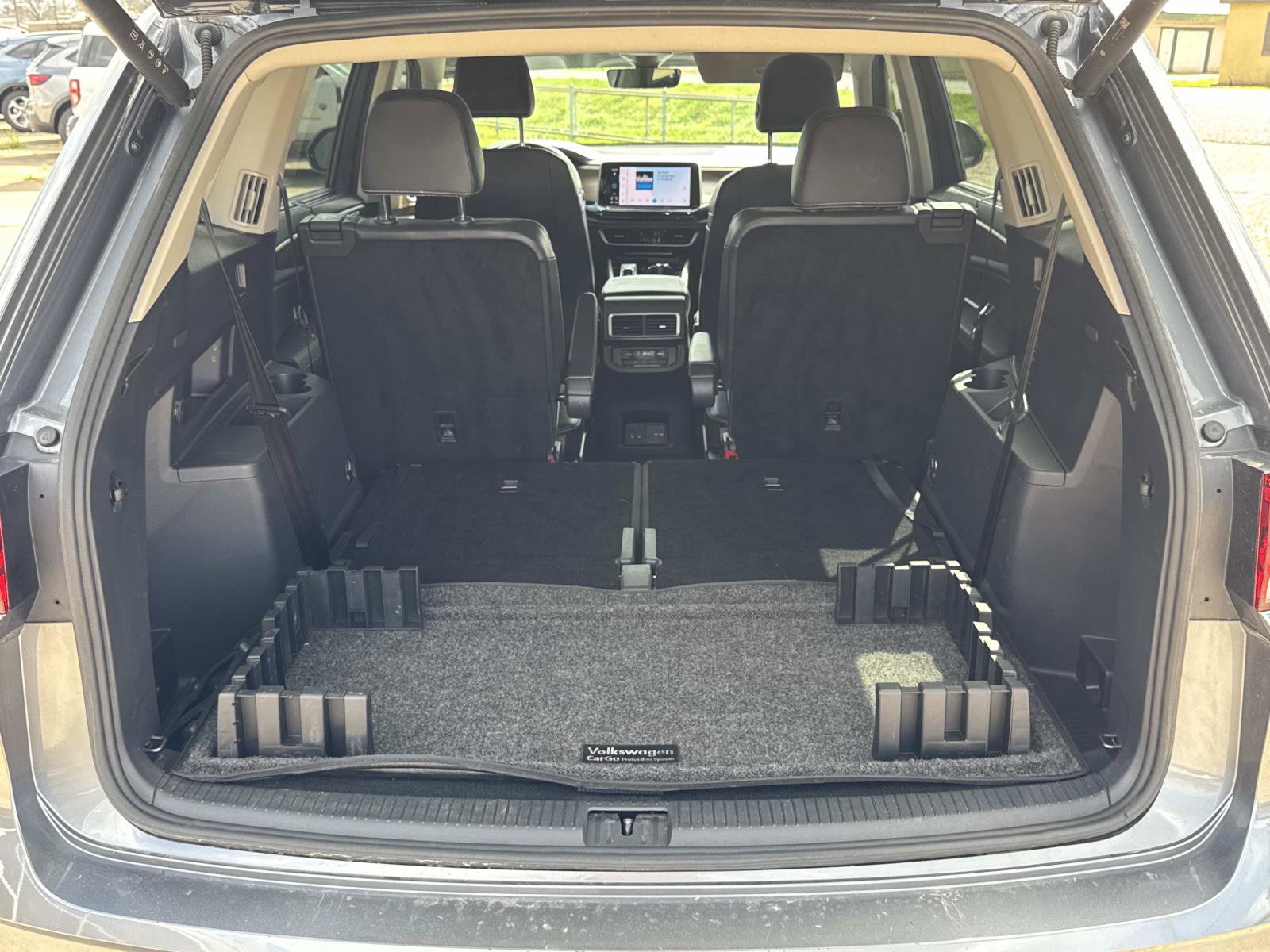 Used 2024 Volkswagen Atlas SE image 6