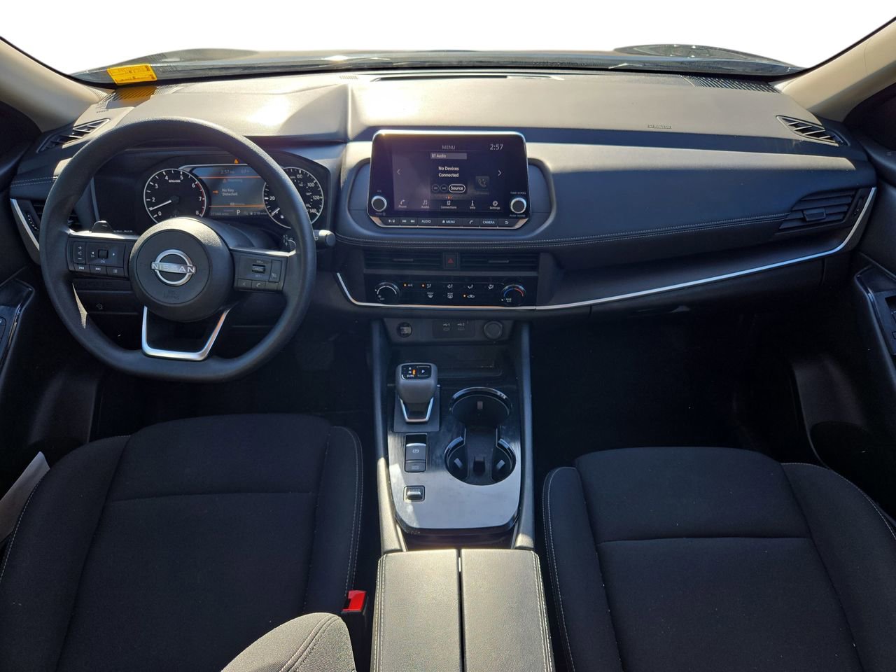 Used 2024 Nissan Rogue S image 9