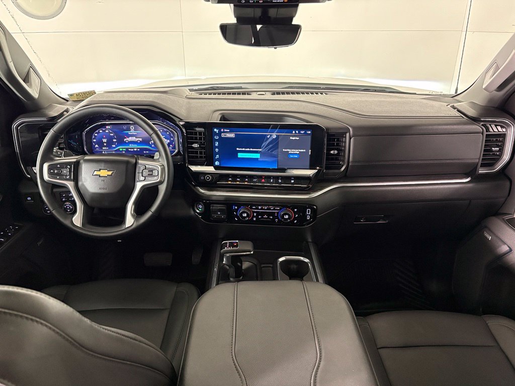 Certified 2025 Chevrolet Silverado 1500 LTZ w/ LTZ Premium Package AWD/4WD image 47