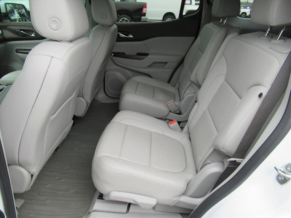 Used 2023 GMC Acadia SLT image 33