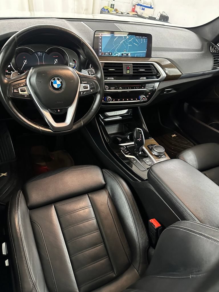 Used 2018 BMW X3 xDrive30i w/ Premium Package AWD/4WD image 22