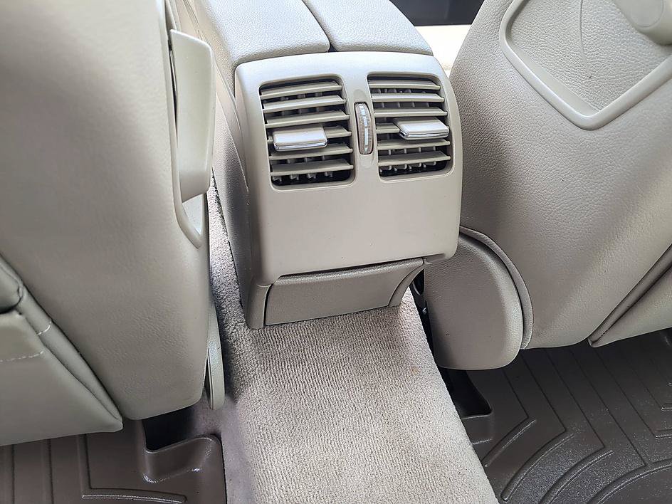 Used 2014 Mercedes-Benz C 250 Sedan image 31
