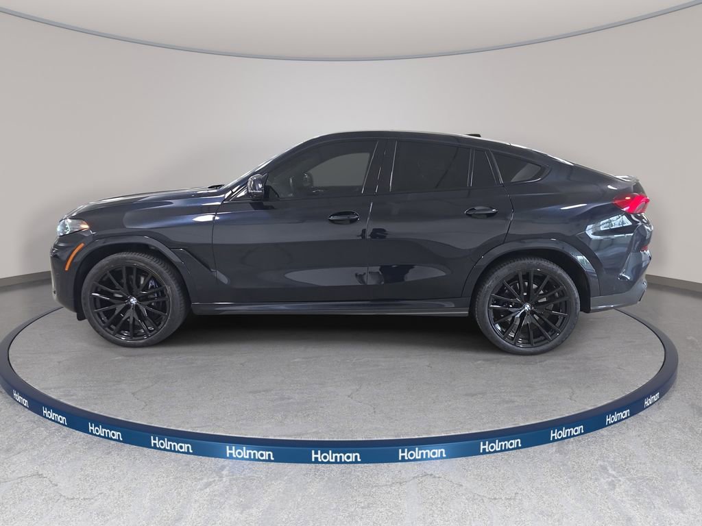 Certified 2024 BMW X6 xDrive40i w/ Premium Package AWD/4WD image 9