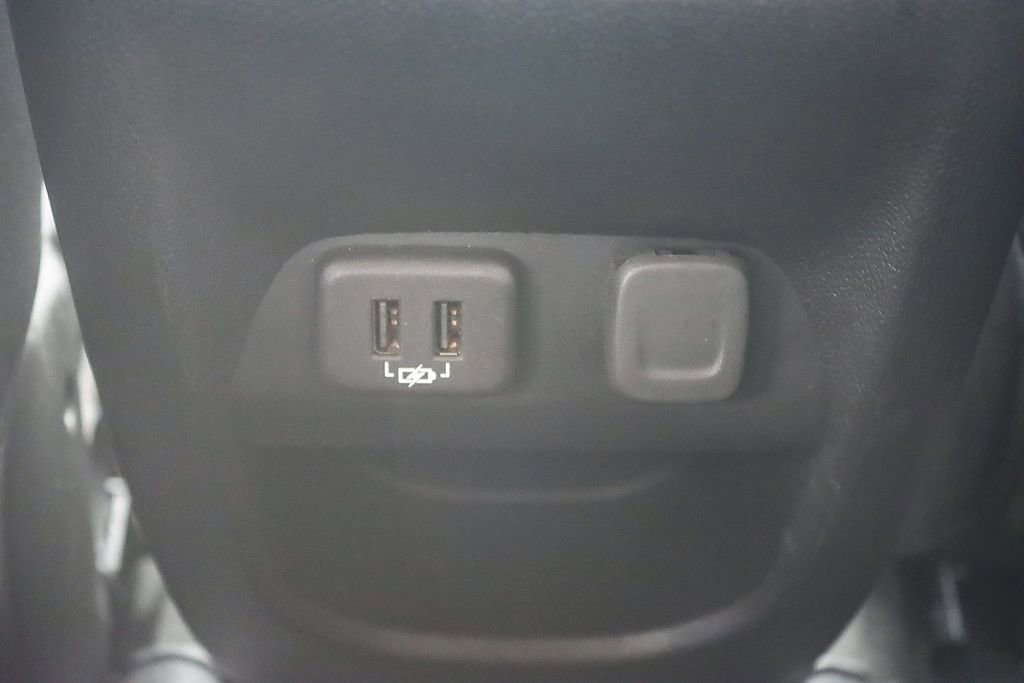 Used 2021 Chevrolet Colorado LT w/ Safety Package image 20