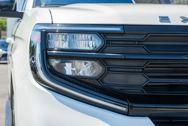 Used 2025 Ford Expedition Active AWD/4WD image 23