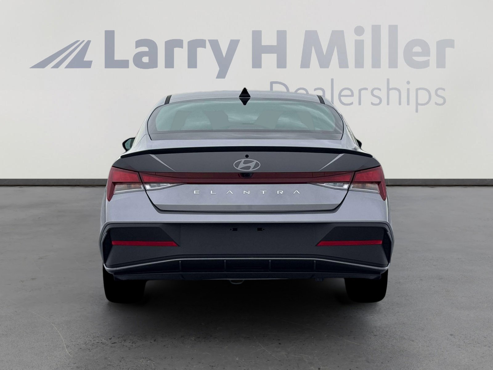 New 2026 Hyundai Elantra Sport image 6