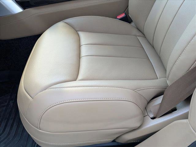 New 2026 Land Rover Range Rover SE image 4