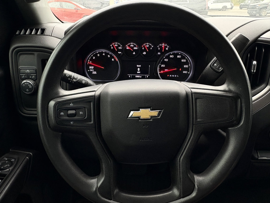 Used 2021 Chevrolet Silverado 1500 Custom image 13