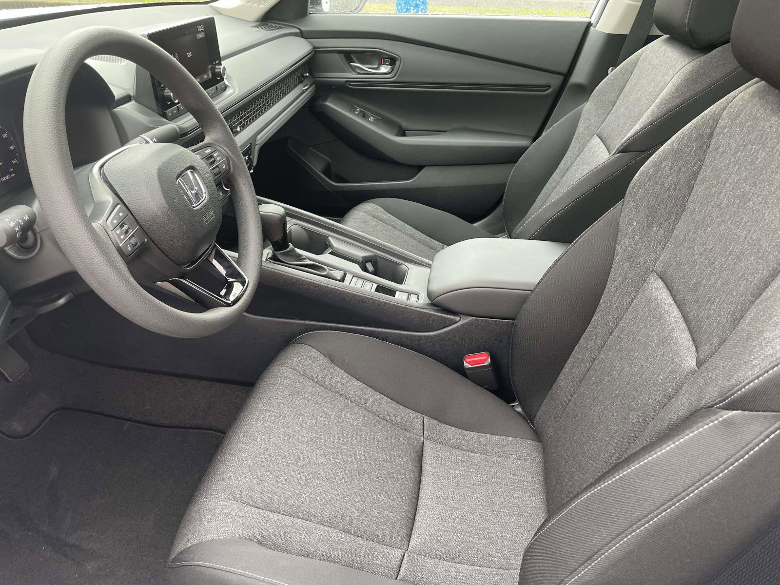 New 2025 Honda Accord SE image 4