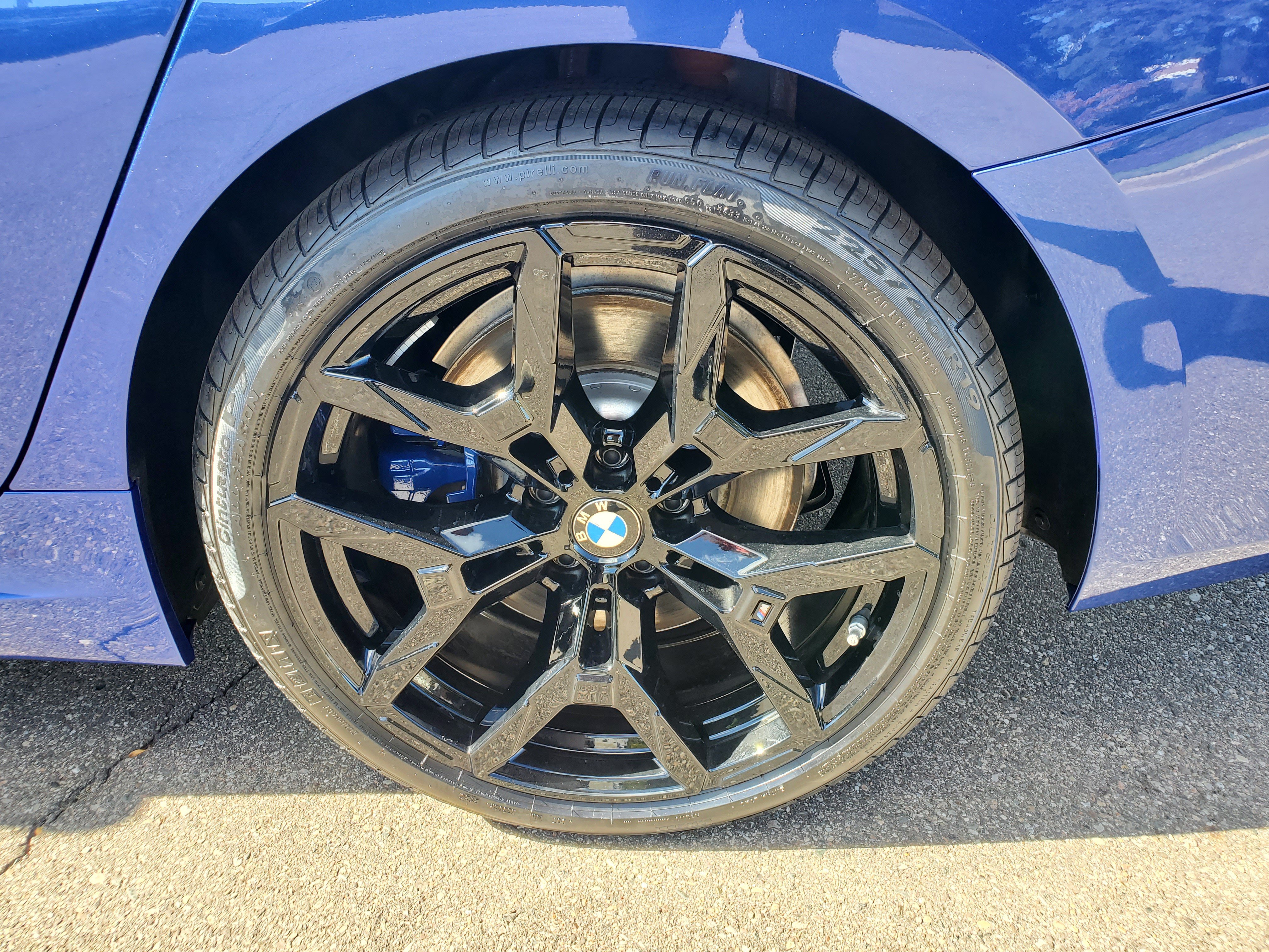 New 2026 BMW 330i xDrive Sedan w/ M Sport Package AWD/4WD image 36