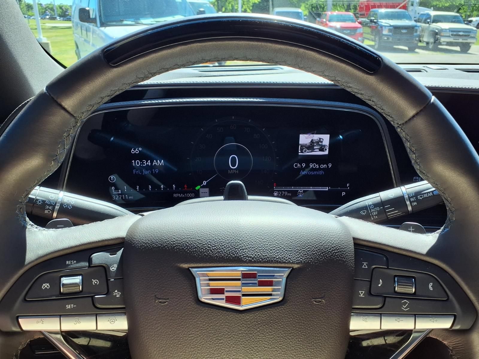 Certified 2023 Cadillac Escalade Sport w/ LPO, ONYX Package AWD/4WD image 19
