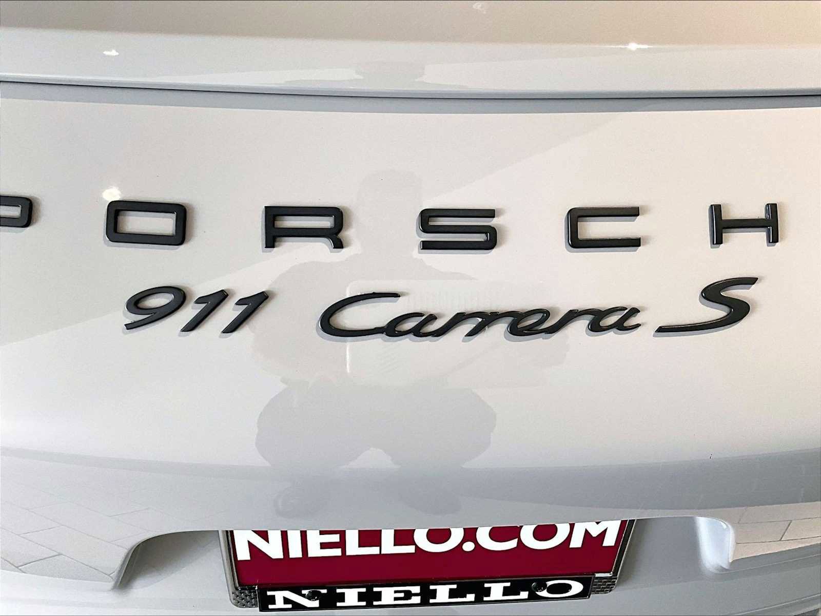 Used 2019 Porsche 911 Carrera S image 33