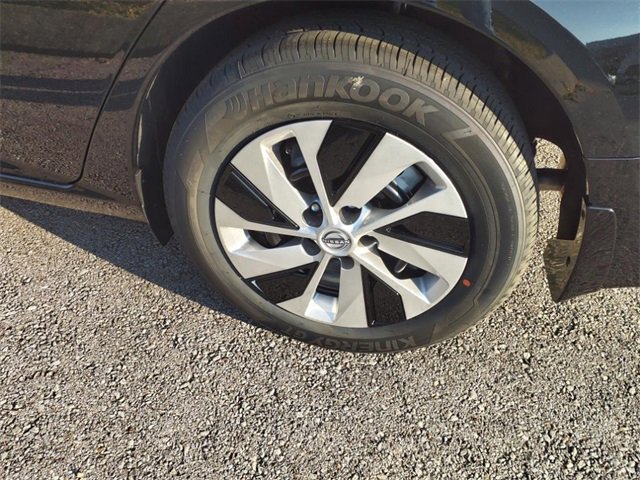 Certified 2025 Nissan Altima 2.5 S image 4