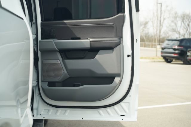 Used 2024 Ford F250 XLT w/ XLT Premium Package image 21