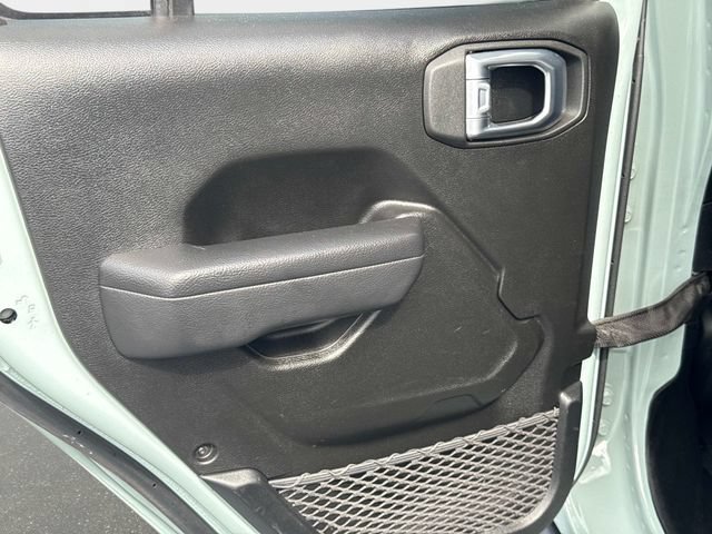 Used 2023 Jeep Wrangler Unlimited AWD/4WD image 11