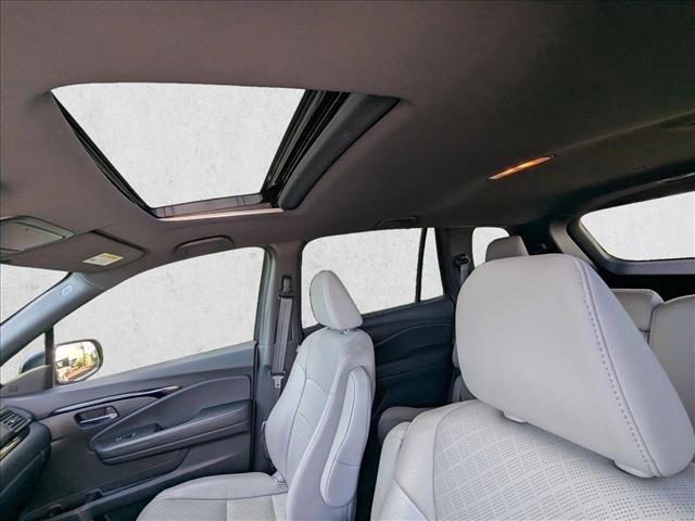 Certified 2019 Honda Passport Touring image 16