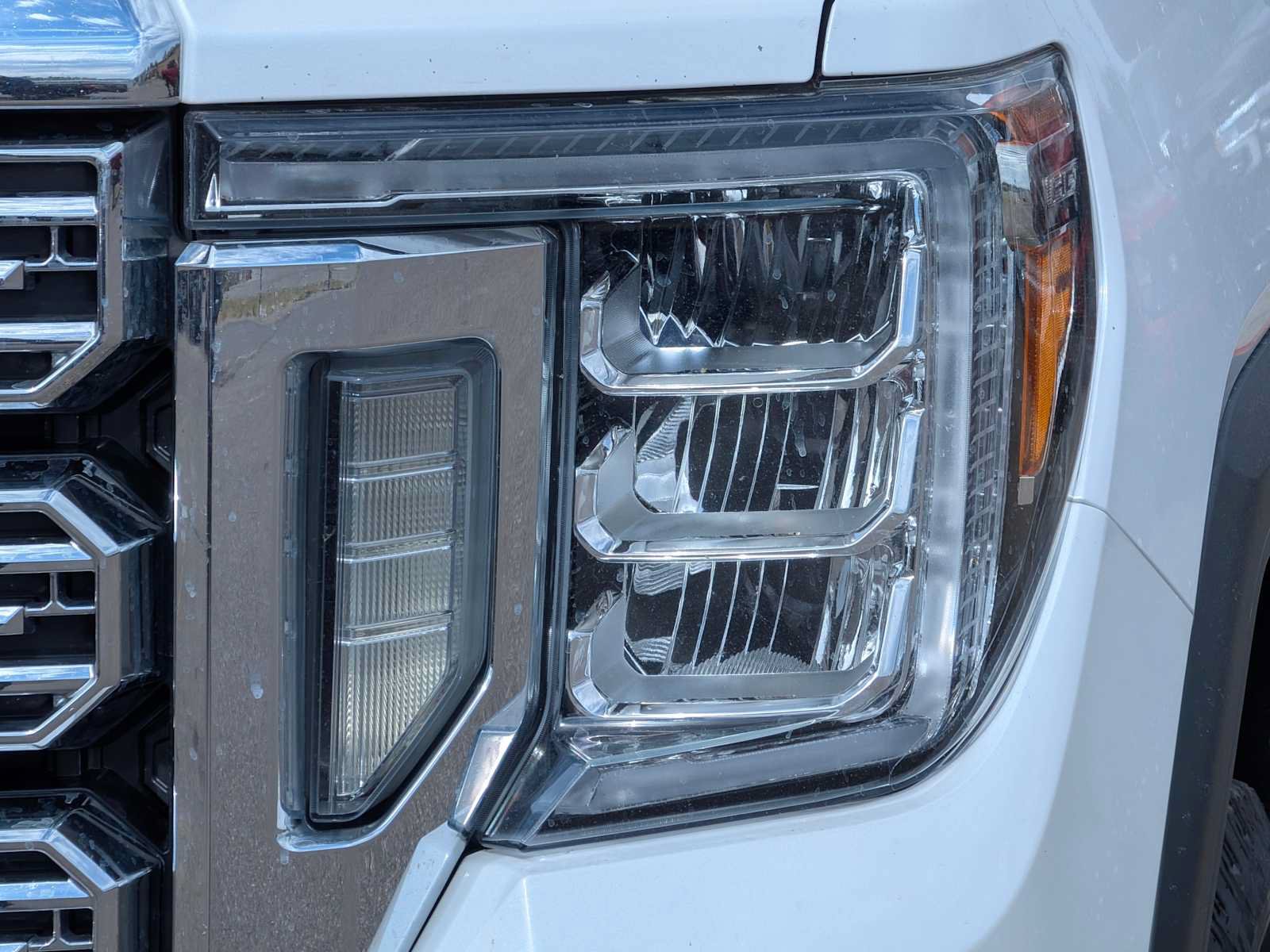 Used 2020 GMC Sierra 3500 Denali w/ Denali Ultimate Package AWD/4WD image 10