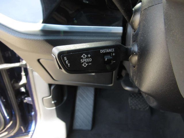Used 2023 Audi Q3 2.0T Premium Plus AWD/4WD image 29