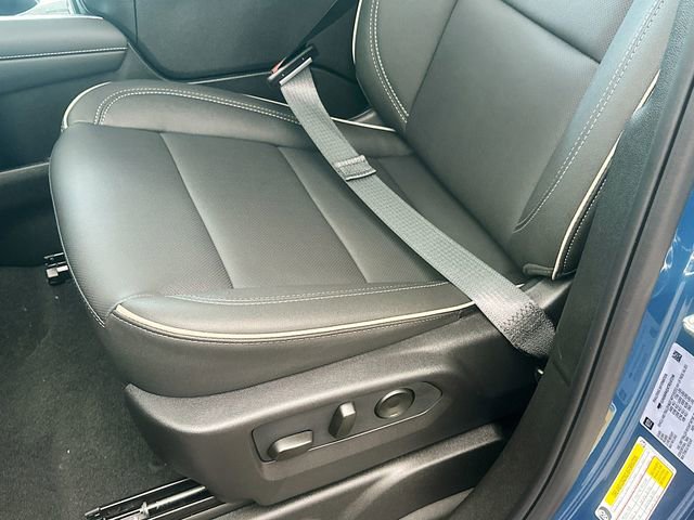 New 2026 Chevrolet Suburban Premier image 23
