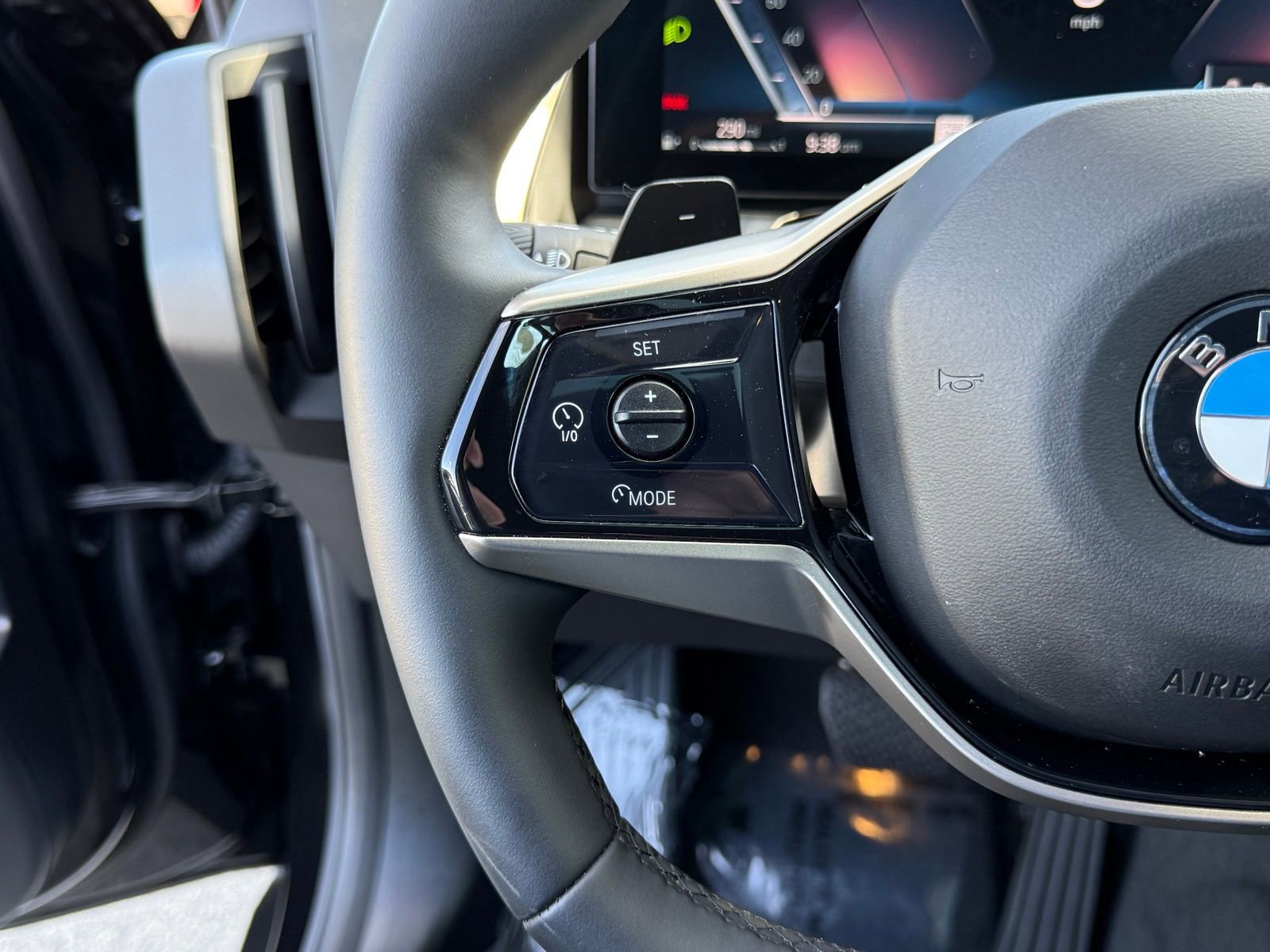 Used 2025 BMW X3 xDrive30i w/ Convenience Package image 26