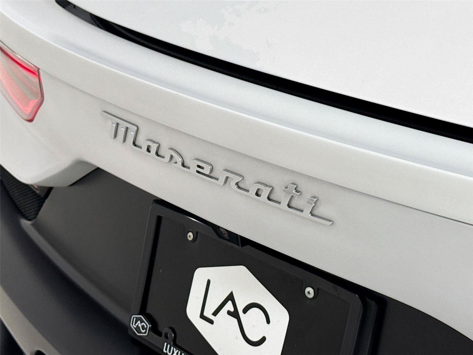 Used 2022 Maserati MC20 Coupe RWD image 37