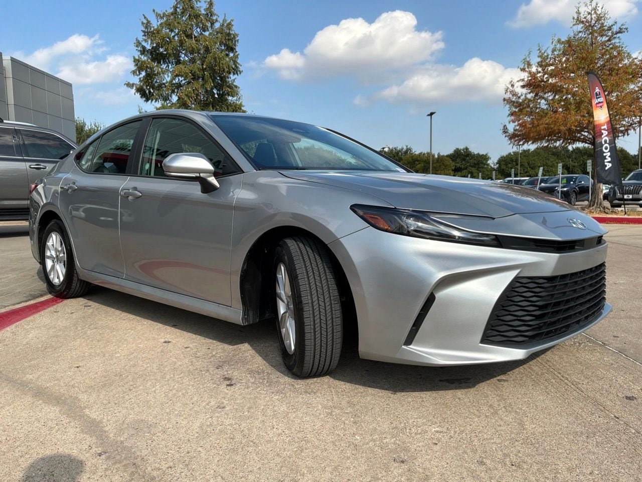Used 2026 Toyota Camry LE FWD image 4
