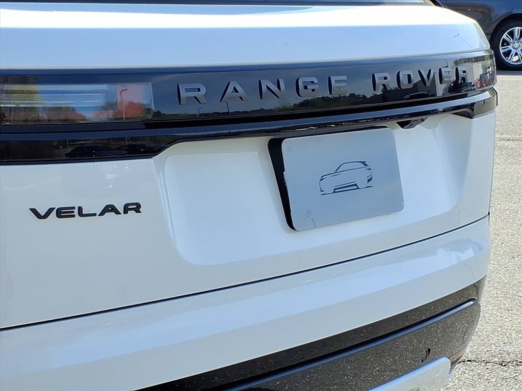 New 2026 Land Rover Range Rover Velar Dynamic SE AWD/4WD image 19