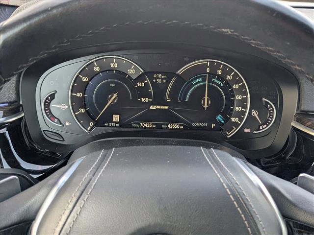 Used 2019 BMW 530e w/ Premium Package image 11