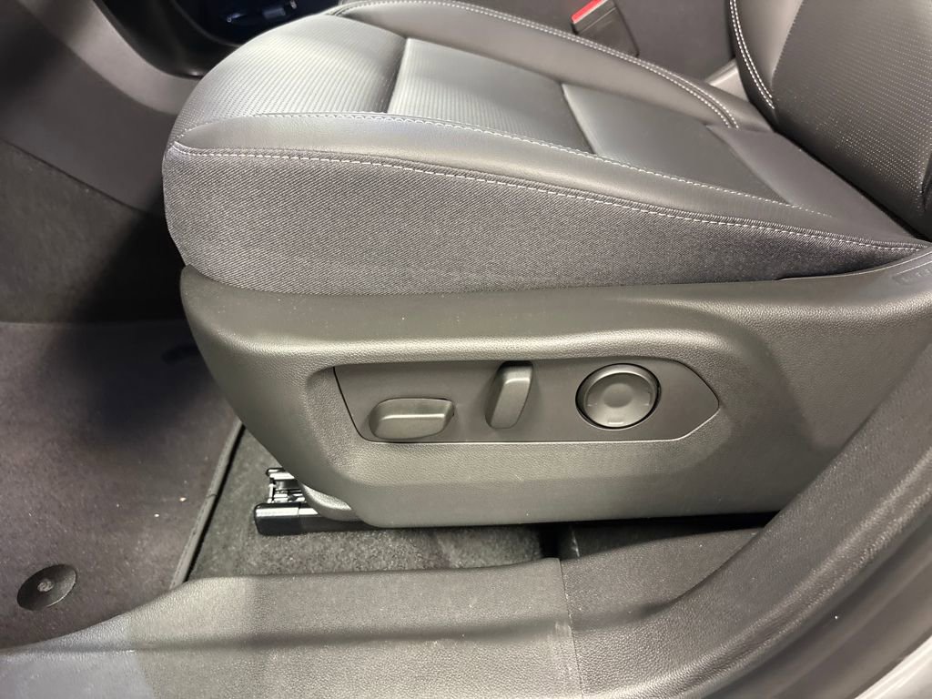 New 2026 Buick Envision Preferred AWD/4WD image 23