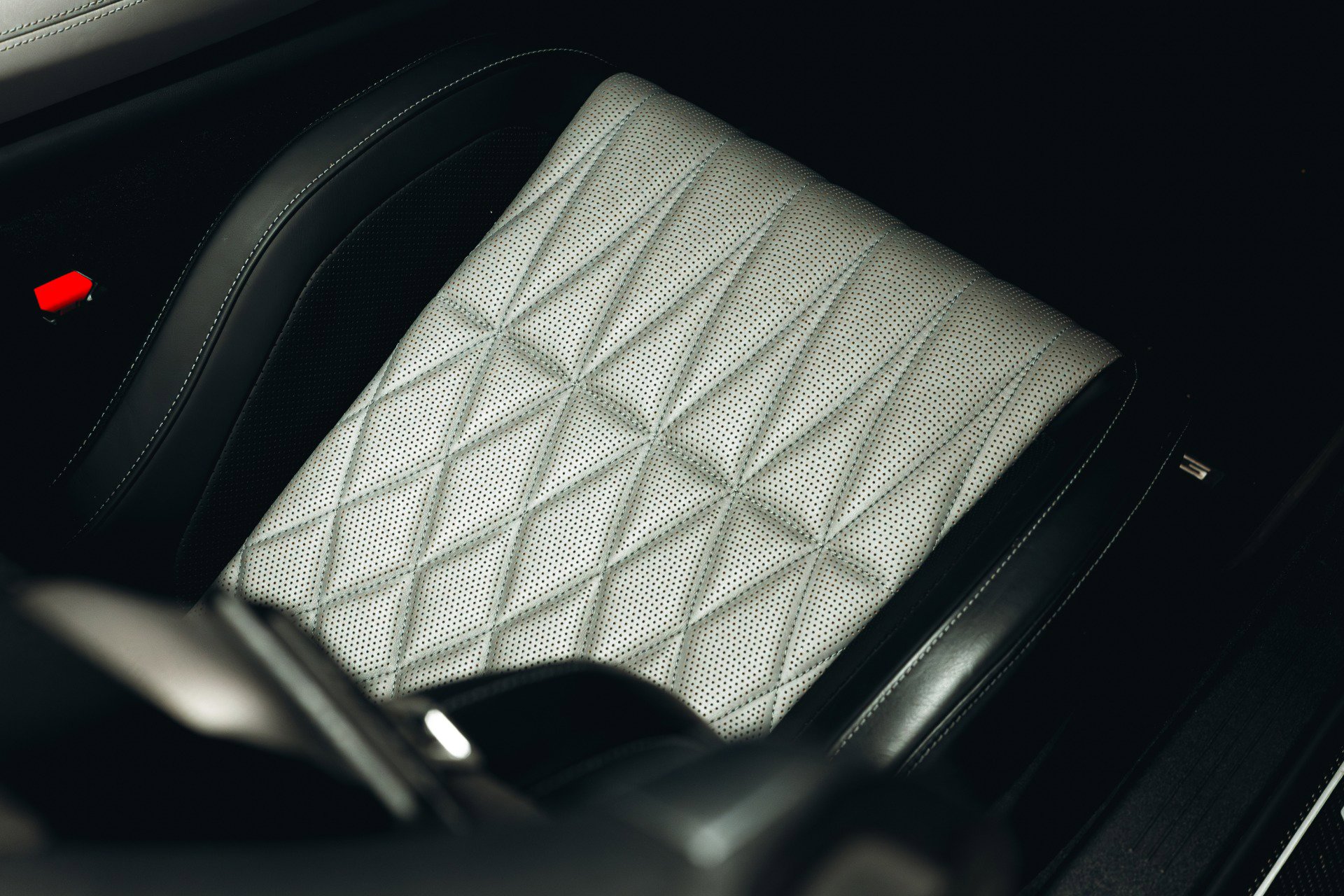 Used 2020 Mercedes-Benz AMG GT R image 71