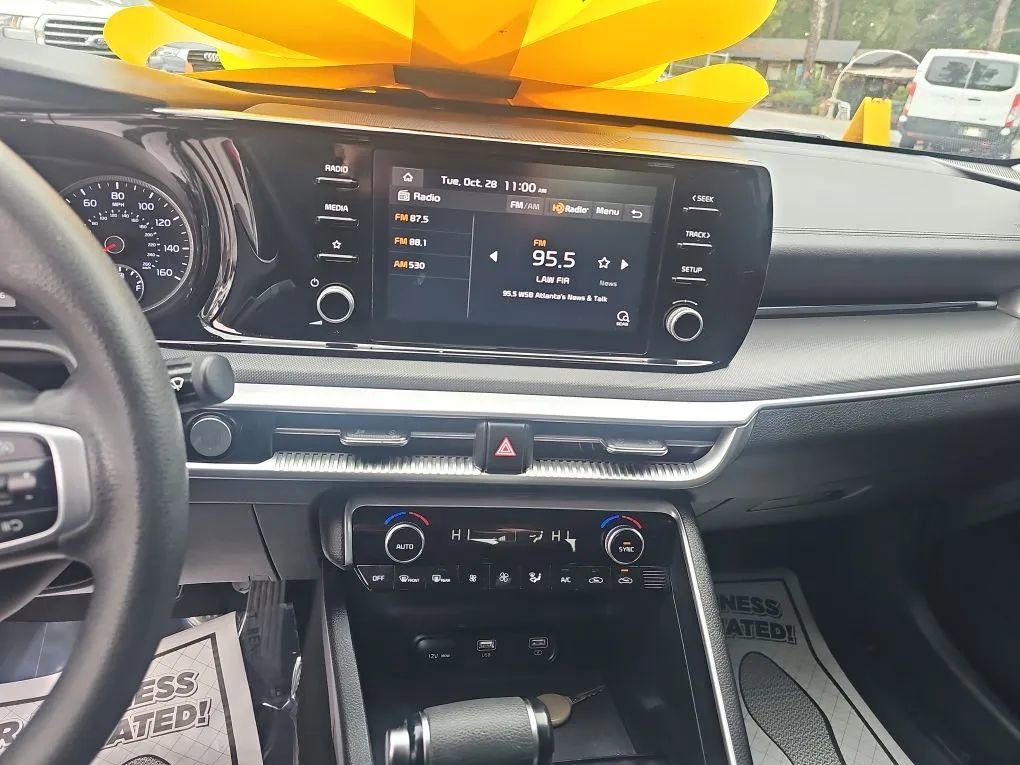 Used 2022 Kia K5 LXS image 14