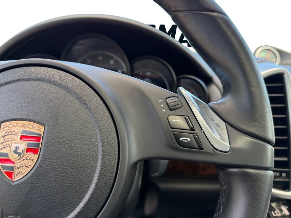 Used 2012 Porsche Cayenne AWD/4WD image 16
