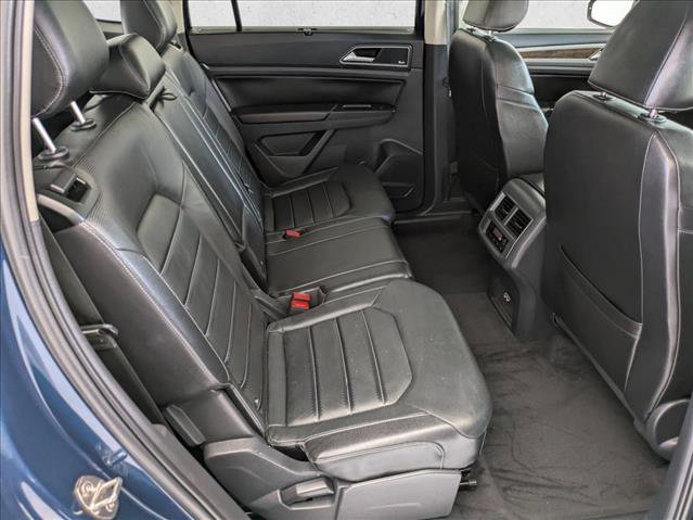 Used 2018 Volkswagen Atlas SEL Premium image 18