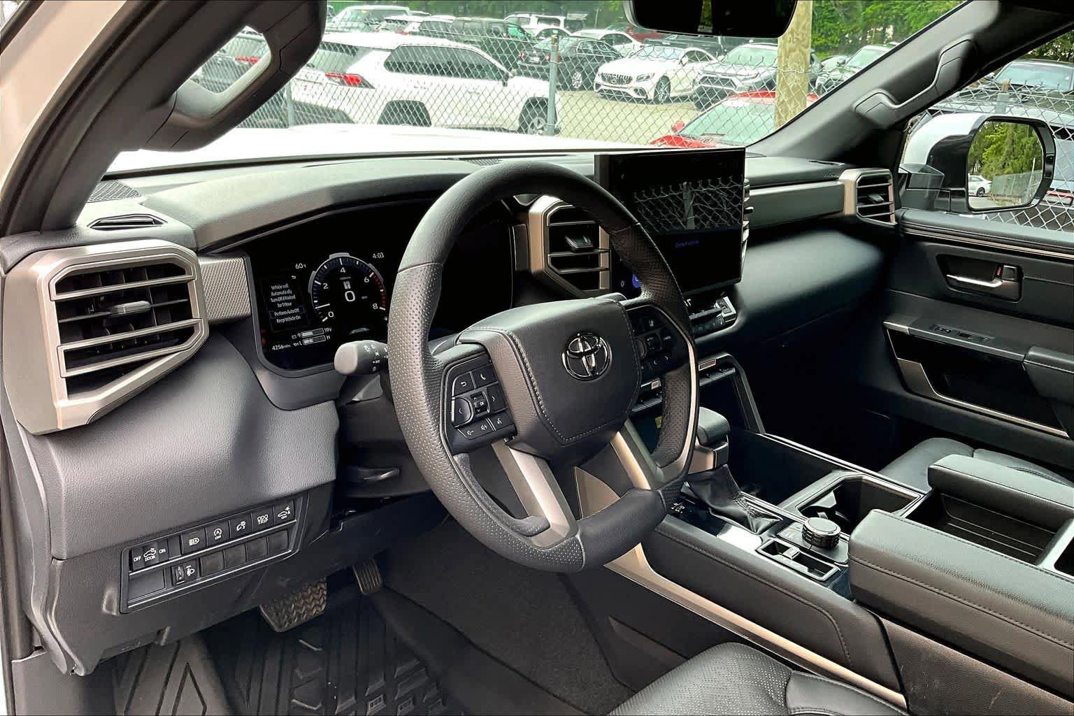 Certified 2025 Toyota Tundra Limited AWD/4WD image 17