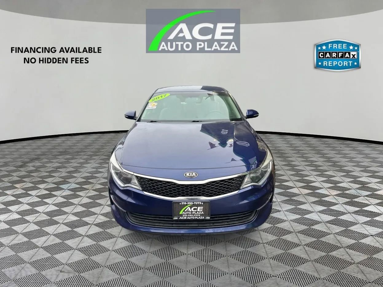 Used 2017 Kia Optima LX w/ Convenience Plus Package image 3
