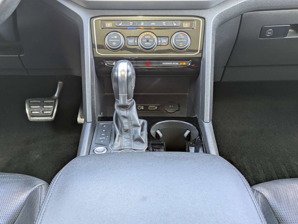 Used 2019 Volkswagen Atlas SEL Premium AWD/4WD image 25