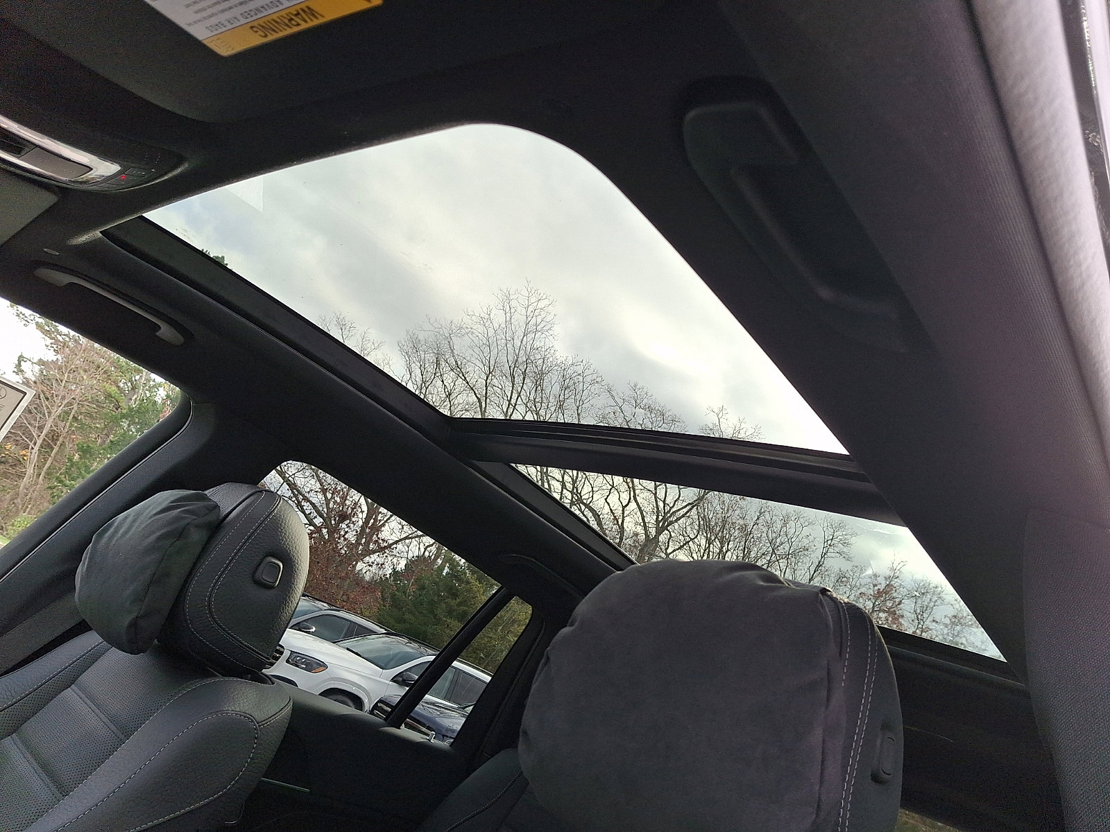 Used 2026 Mercedes-Benz GLS 450 4MATIC image 11