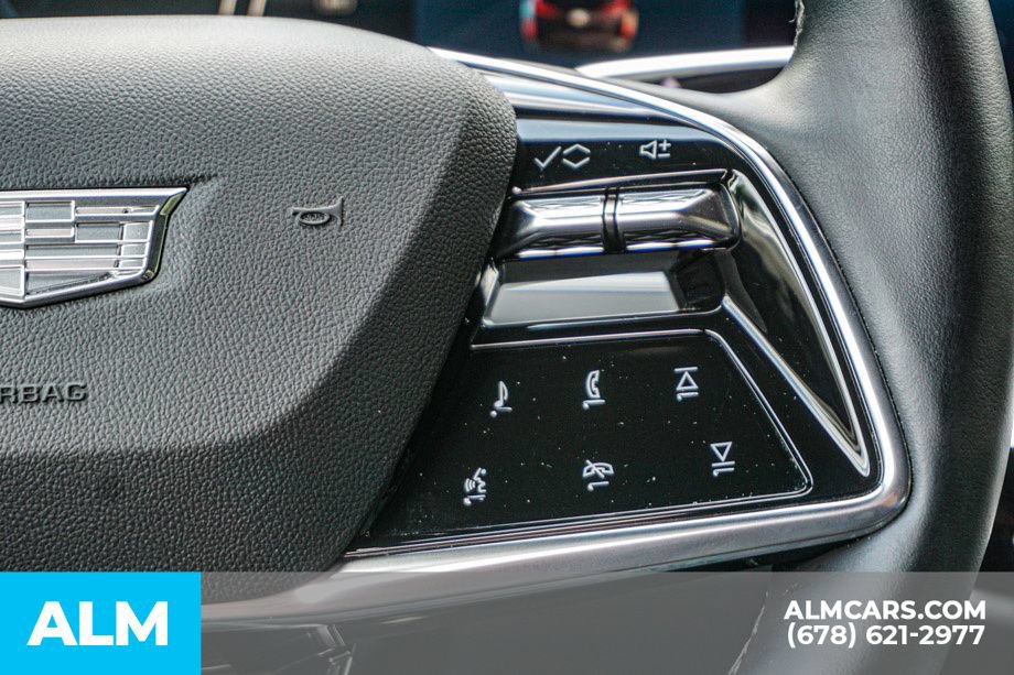 Used 2024 Cadillac Lyriq Luxury AWD/4WD image 30