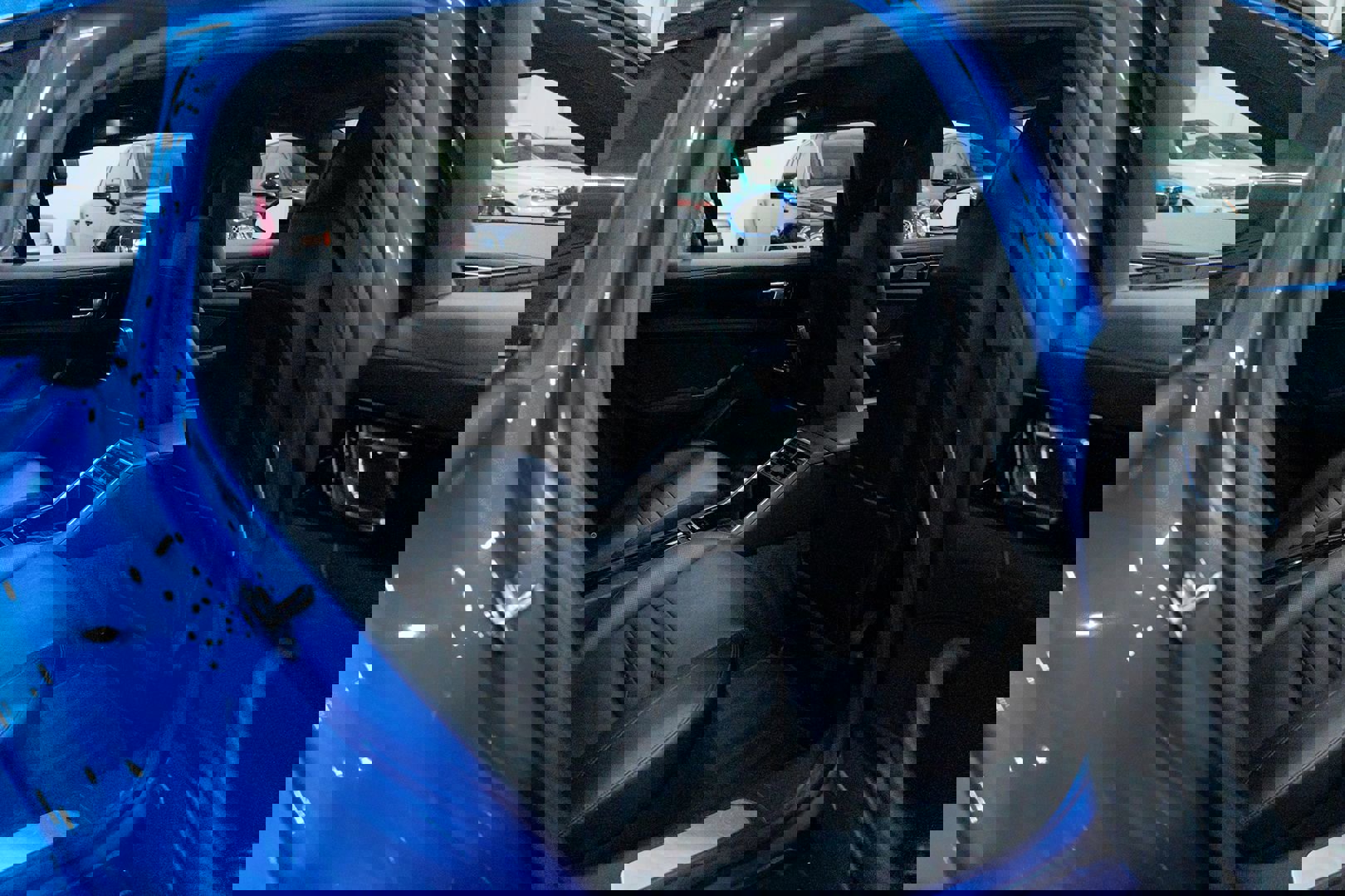 Used 2017 Porsche Panamera 4S image 28