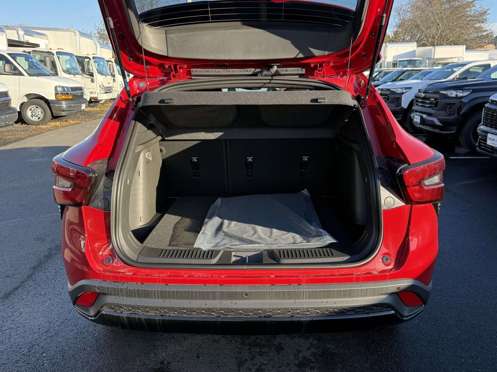 New 2026 Chevrolet Trax RS w/ Driver Confidence Package FWD image 22