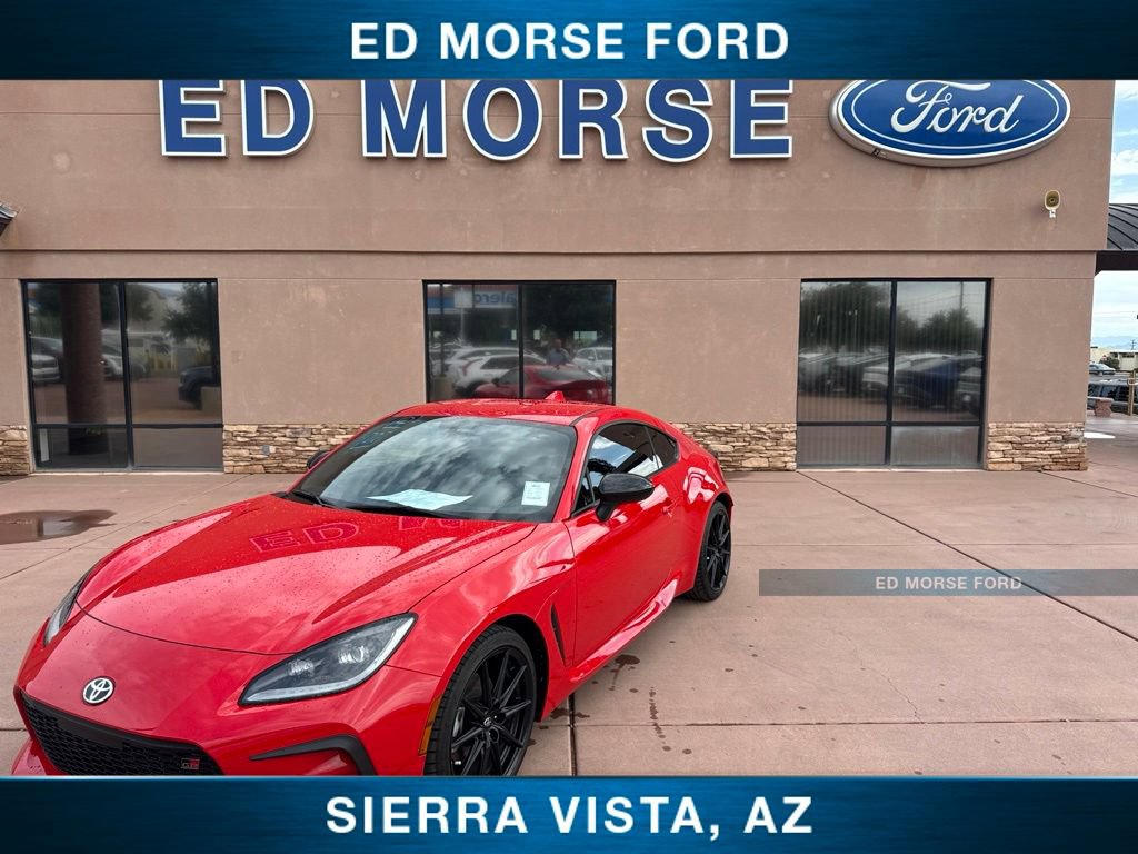 Used 2025 Toyota GR86 Premium w/ ALL Weather Mat Package (TMS) RWD image 1