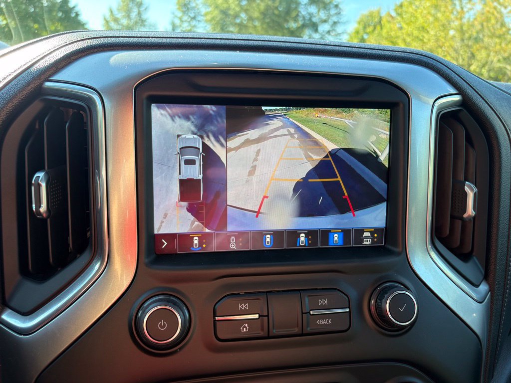 Used 2020 Chevrolet Silverado 1500 LTZ w/ LTZ Plus Package AWD/4WD image 28