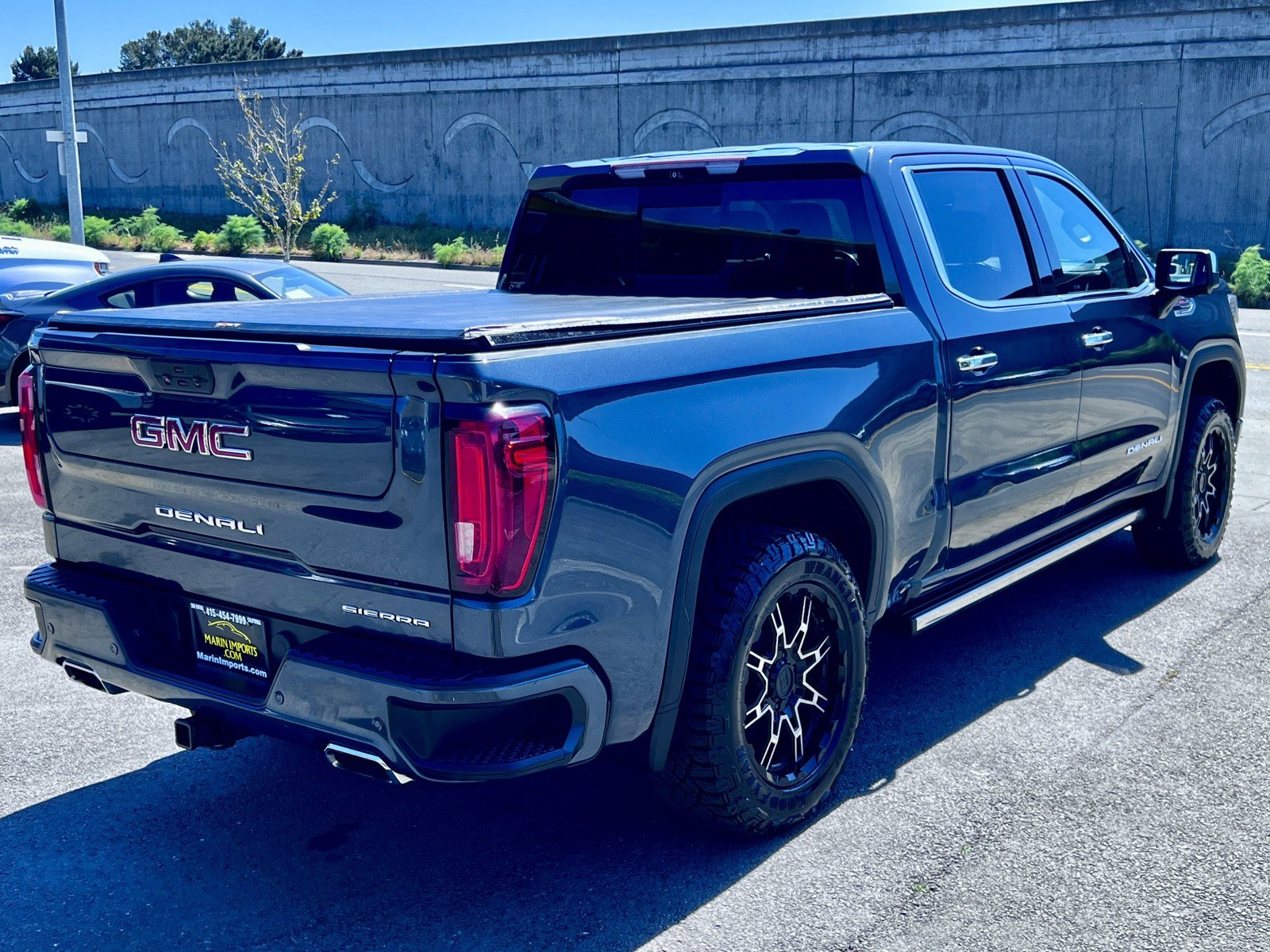 Used 2019 GMC Sierra 1500 Denali w/ Denali Ultimate Package AWD/4WD image 6