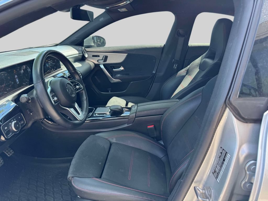 Used 2022 Mercedes-Benz CLA 250 4MATIC image 12