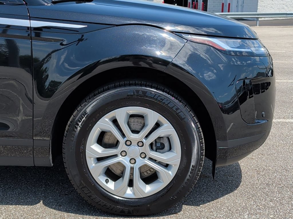 Used 2023 Land Rover Range Rover Evoque S AWD/4WD image 11