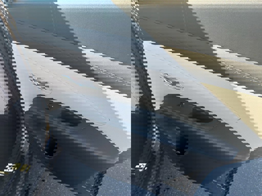 New 2026 Hyundai Tucson Blue SE image 18