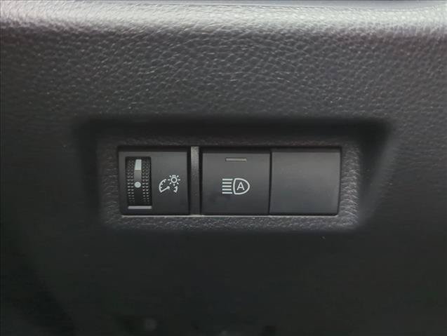 Used 2024 Toyota RAV4 LE AWD/4WD image 13