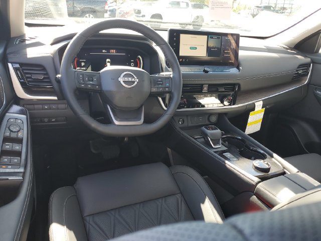 New 2026 Nissan Rogue Platinum w/ Platinum Premium Package AWD/4WD image 13