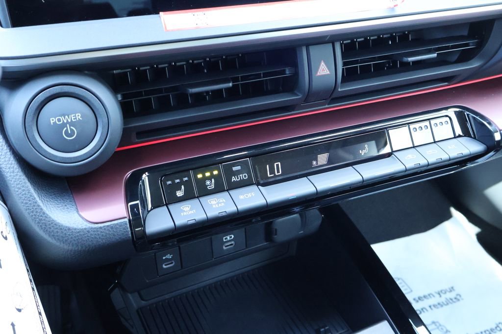 New 2025 Toyota Prius Plug-In Hybrid w/ Limited Premium Package image 11